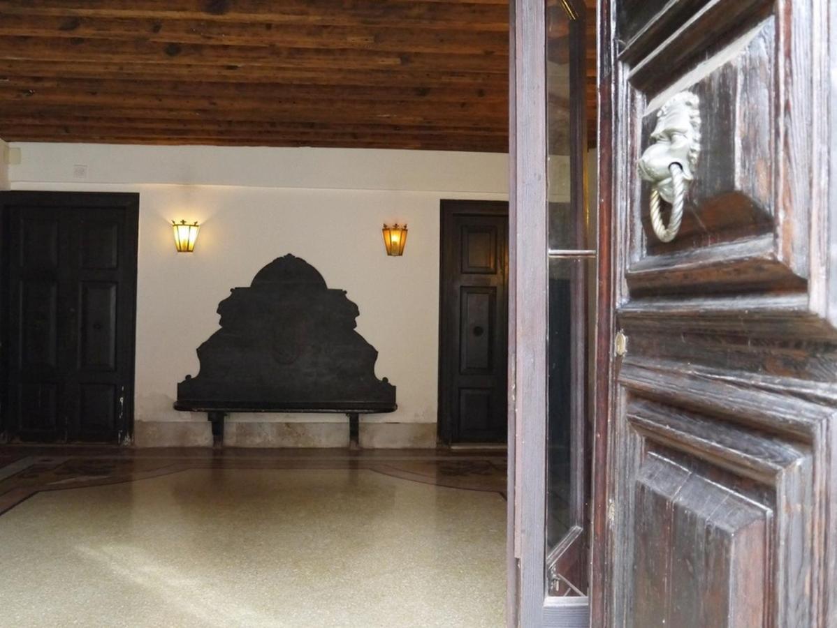 Appartamento In Palazzo Storico A Venezia Centro Kültér fotó